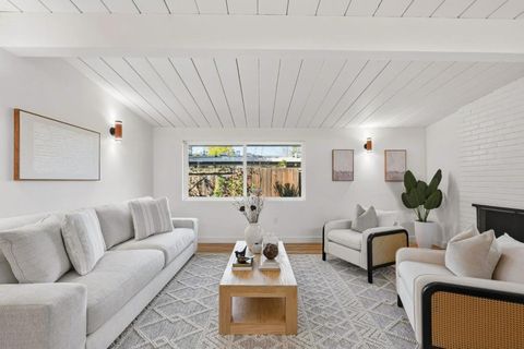 Tiny photo for 4225 Park Boulevard, Palo Alto, CA 94306 (MLS # ML82037572)