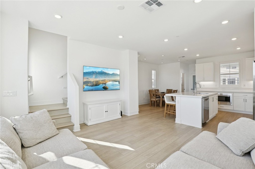 232 Heartland Way