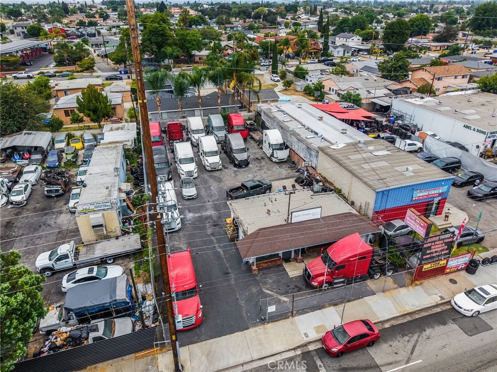 13435 Imperial Highway