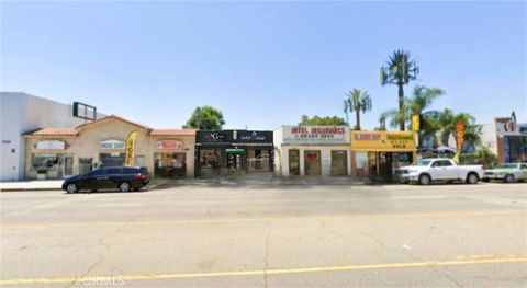 Photo of 10544 Victory Boulevard, North Hollywood, CA 91606 (MLS # BB25168235) Photo of 10544 Victory Boulevard, North Hollywood, CA 91606 (MLS # BB25168235)