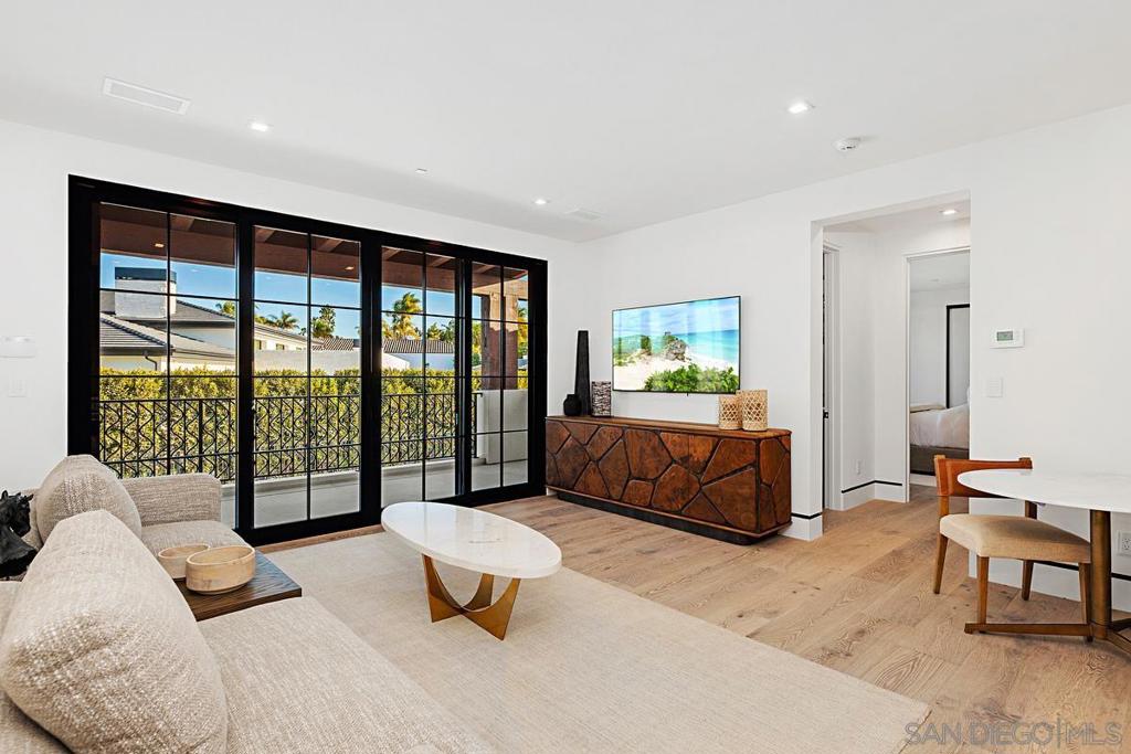 Rancho Santa Fe - Residential