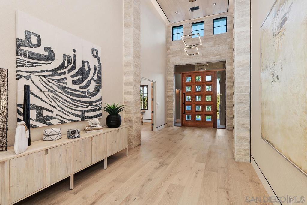 Rancho Santa Fe - Residential