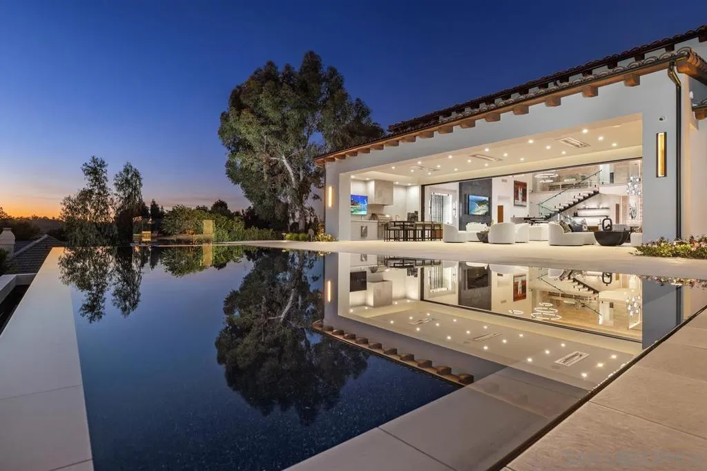 Rancho Santa Fe, California 92067, United States, 7 Bedrooms Bedrooms, ,10 BathroomsBathrooms,Residential,Active,33923