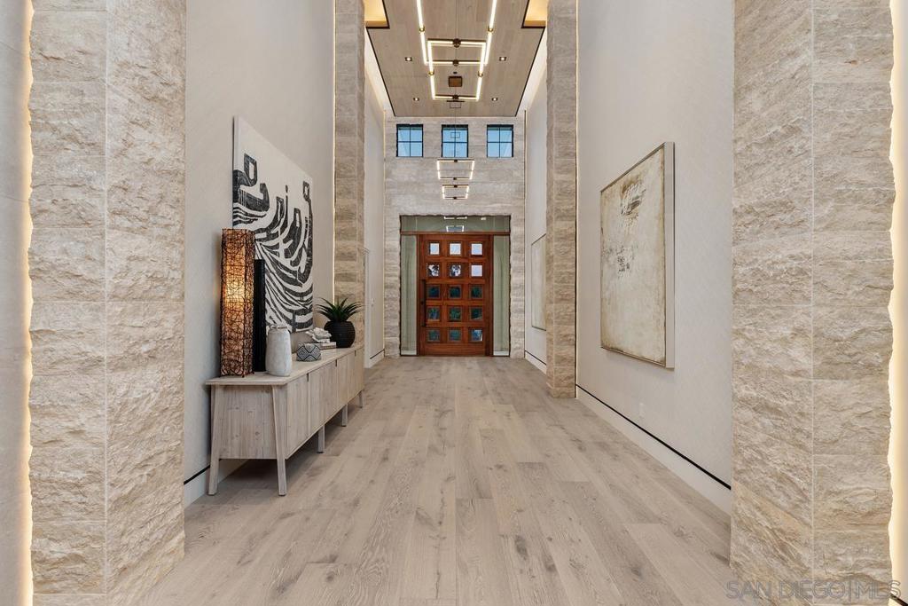 Rancho Santa Fe - Residential