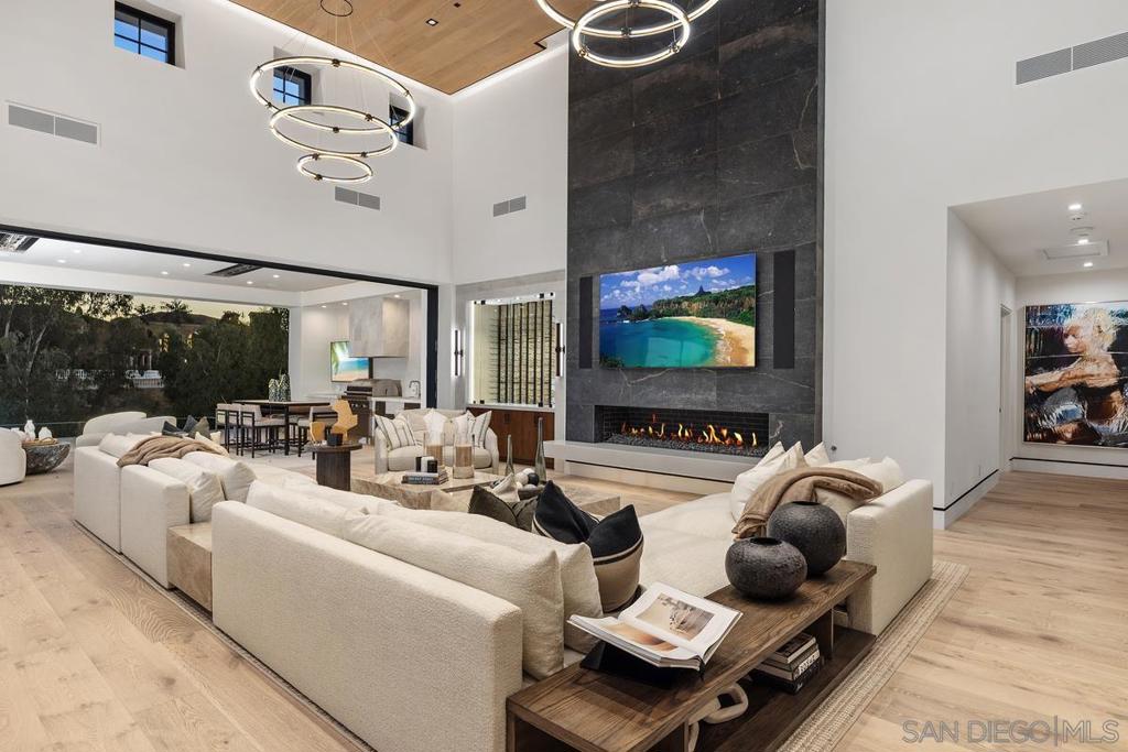 Rancho Santa Fe - Residential