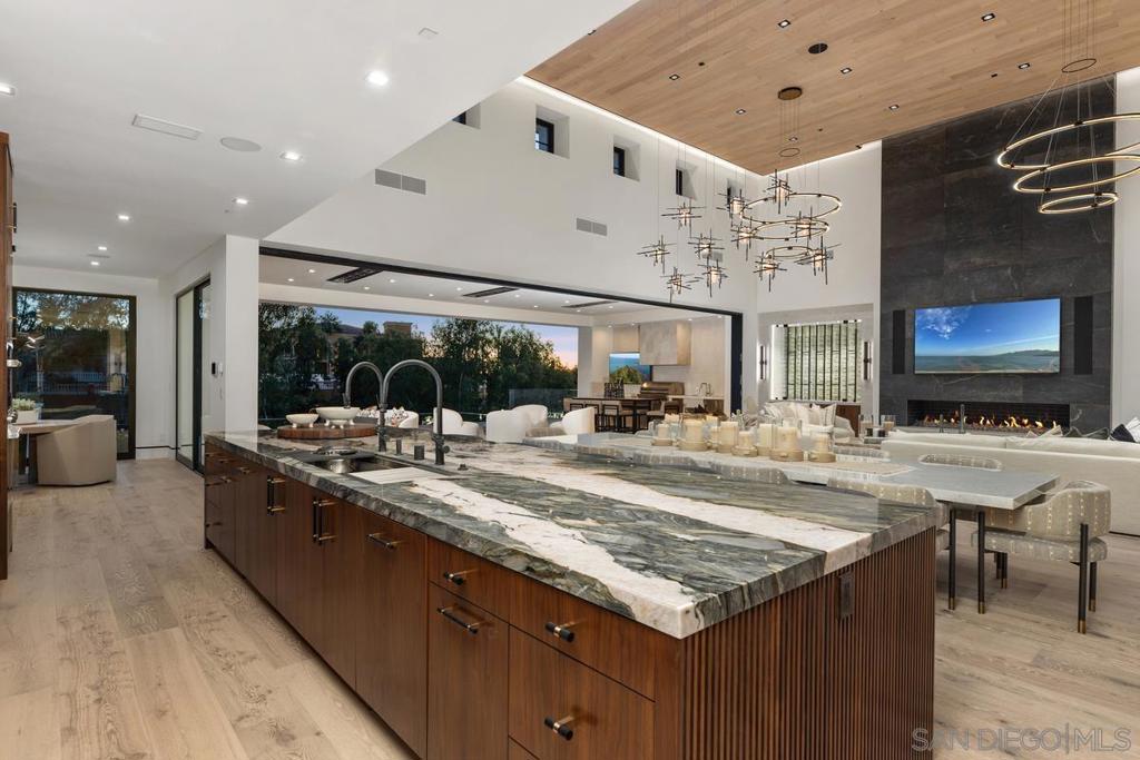 Rancho Santa Fe - Residential