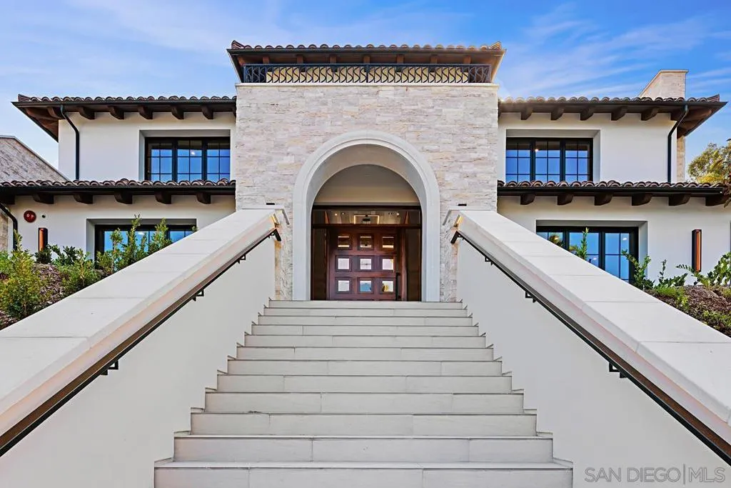 Rancho Santa Fe, California 92067, United States, 7 Bedrooms Bedrooms, ,10 BathroomsBathrooms,Residential,Active,33923