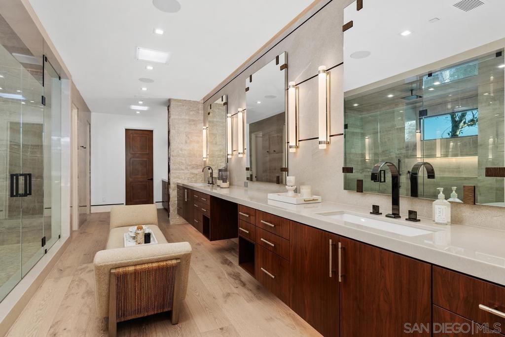 Rancho Santa Fe - Residential