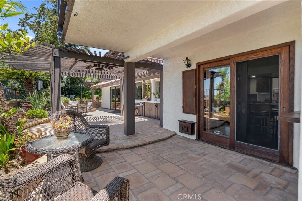 27955 Gallina, Mission Viejo CA 92692 - Photo 6