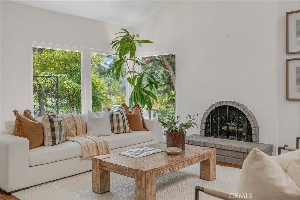 27955 Gallina, Mission Viejo CA 92692 - Photo 9
