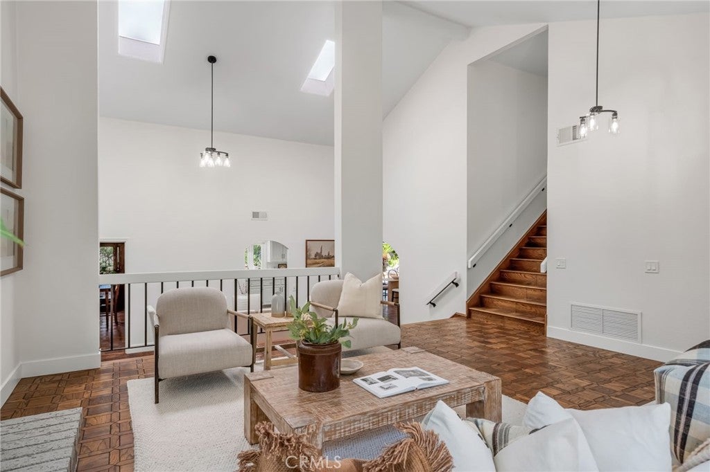 27955 Gallina, Mission Viejo CA 92692 - Photo 15