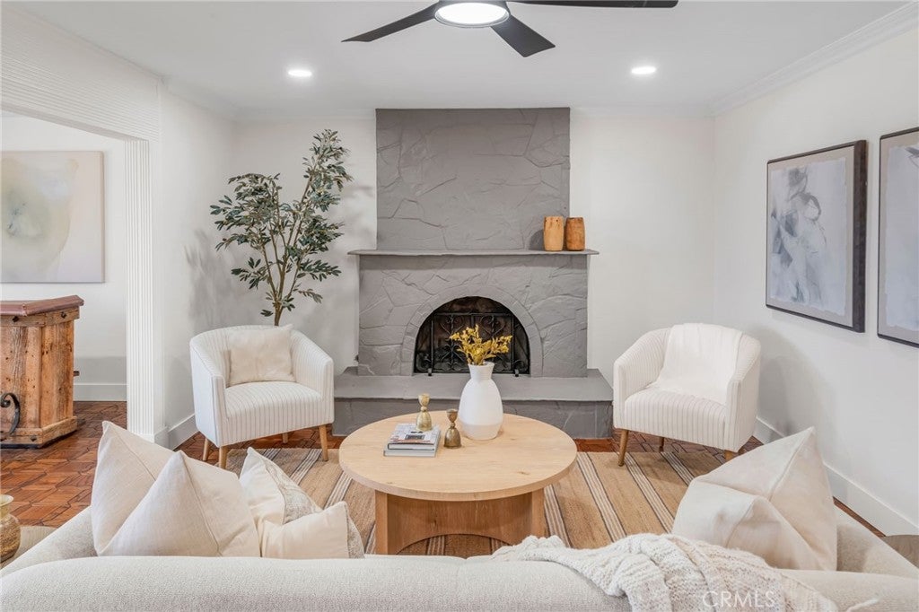 27955 Gallina, Mission Viejo CA 92692 - Photo 19