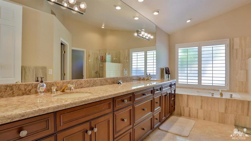 LQCC Golf Estates - Residential