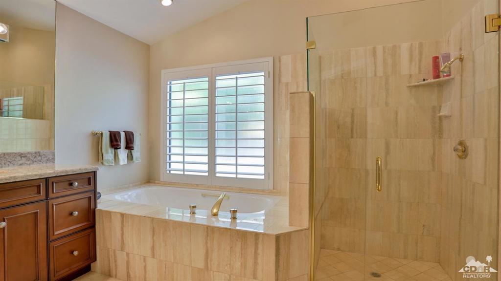 LQCC Golf Estates - Residential