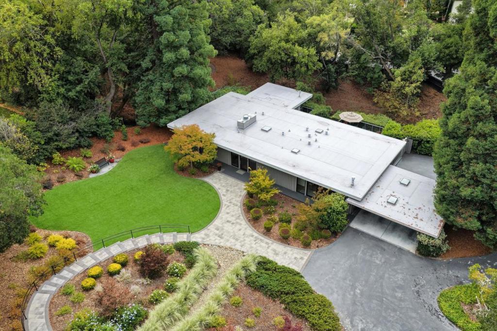 739 El Cerrito Avenue
