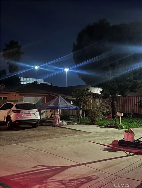 210 S Howard Street Corona CA 92879