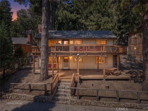 Photo of 2418 Spring Oak DR, Running Springs, CA 92382 (MLS # IG26194296)