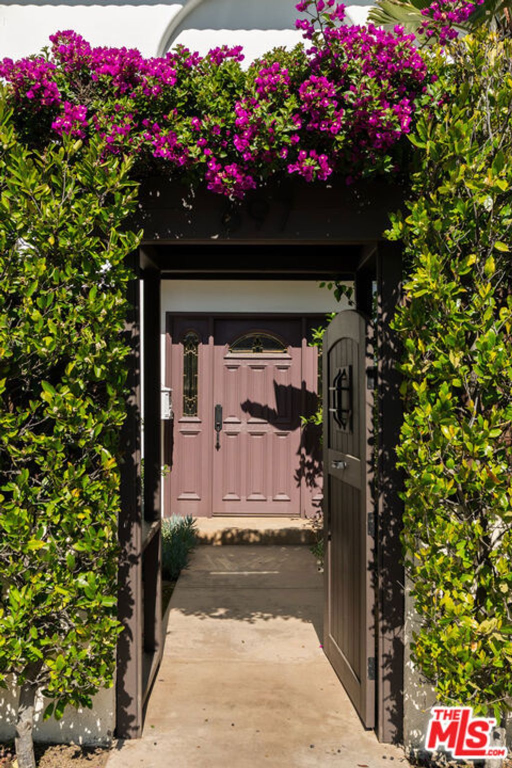 Photo of 697 Washington Boulevard, Marina Del Rey, CA 90292 (MLS # 26670483)