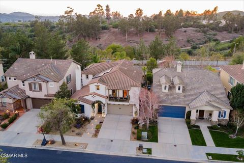 Photo of 6625 Pinnacle Way, Moorpark, CA 93021 (MLS # 226001320)