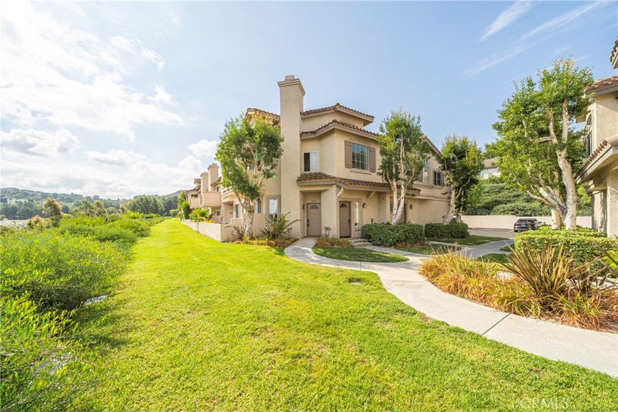 Nestled in the heart of Anaheim Hills, this charming 2-bedroom, 2-bathroom home offers breathtaking views views views and modern upgrades throughout. Thespacious living area is bathed in natural light, enhanced by upgraded recessed lighting that creates a warm and inviting ambiance. The master bedroom features abeautifully remodeled en-suite bathroom, complete with contemporary fixtures and finishes, perfect for unwinding after a long day. The community boasts avariety of amenities, including a refreshing pool, relaxing jacuzzi, and a clubhouse perfect for gatherings. Located within close proximity to restaurants, stores,schools, parks, and scenic hiking trails, this home offers both luxury and convenience. A must-see for those seeking the ideal Anaheim Hills lifestyle!