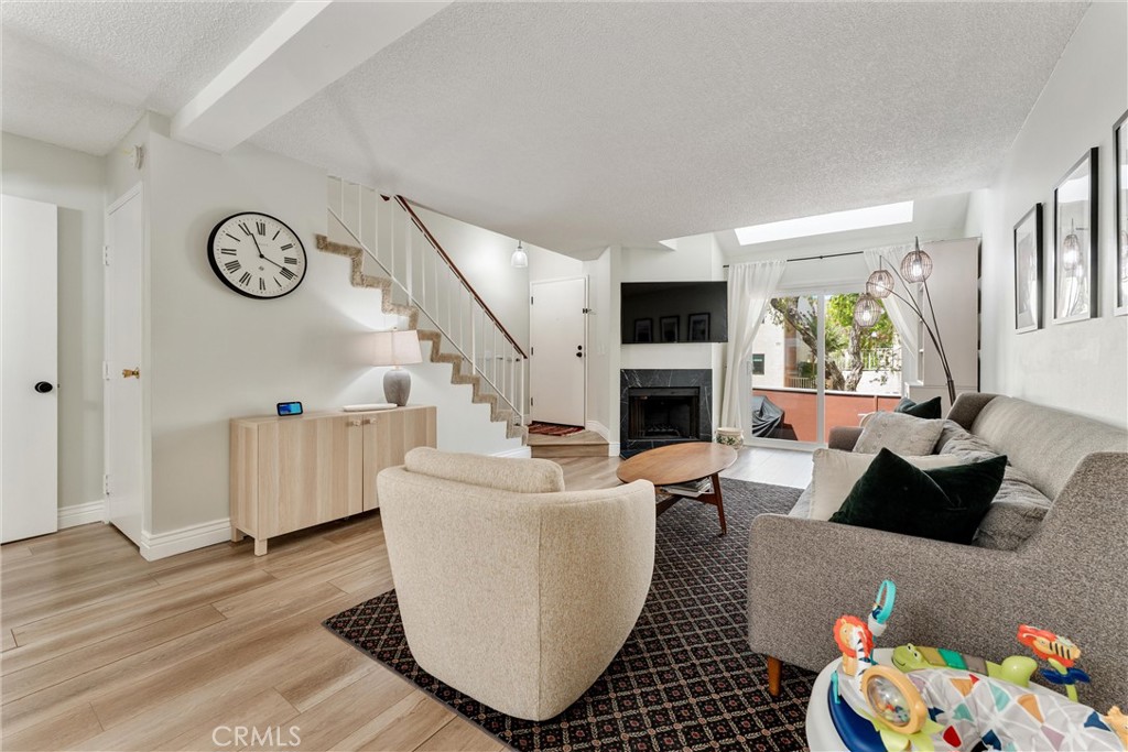 19431 Sherman Way 24