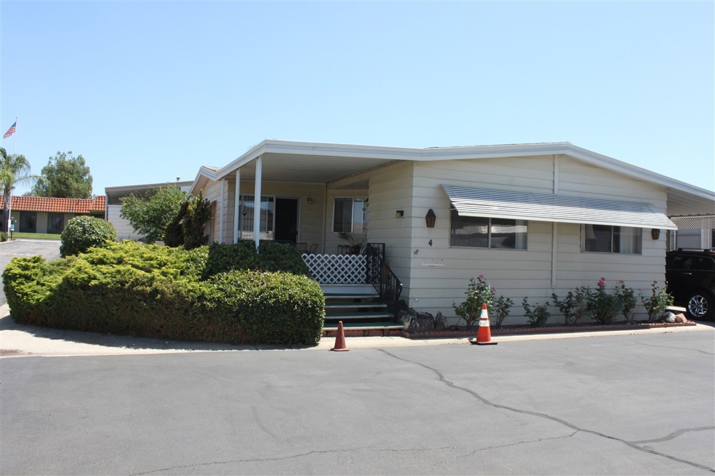 Ramona - Manufactured In Park