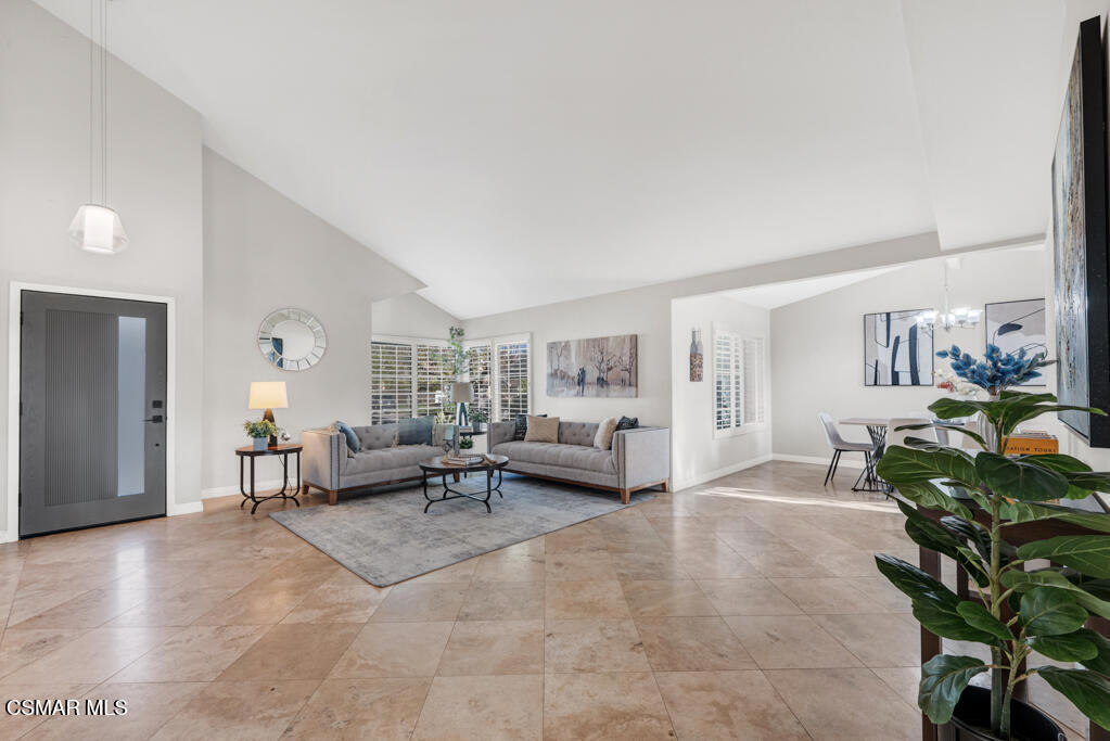 4485 Clearcreek Court