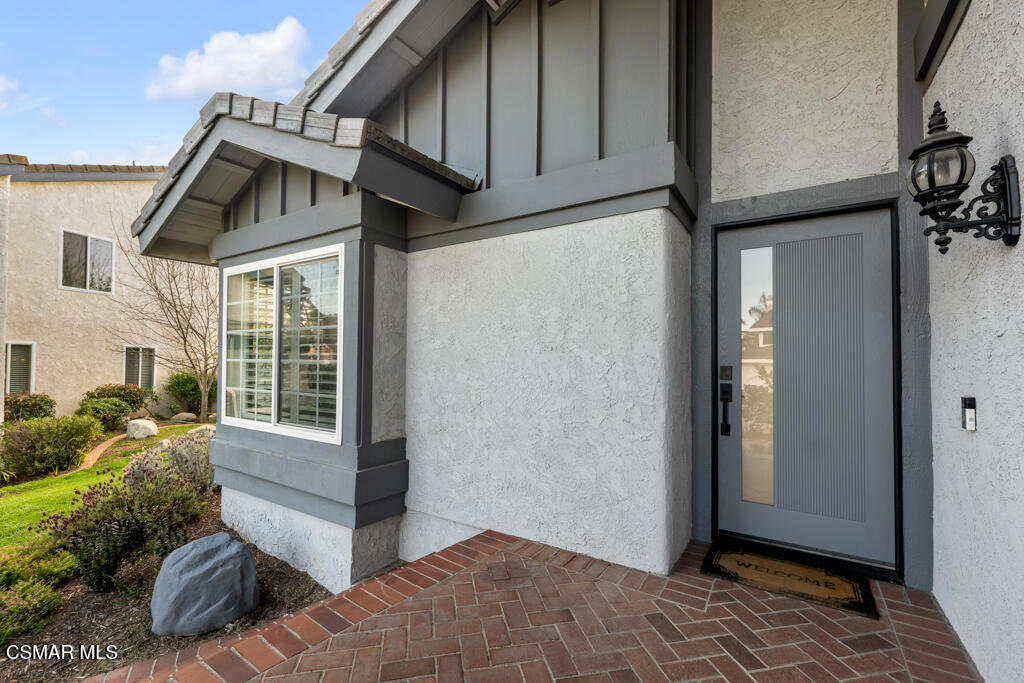 4485 Clearcreek Court