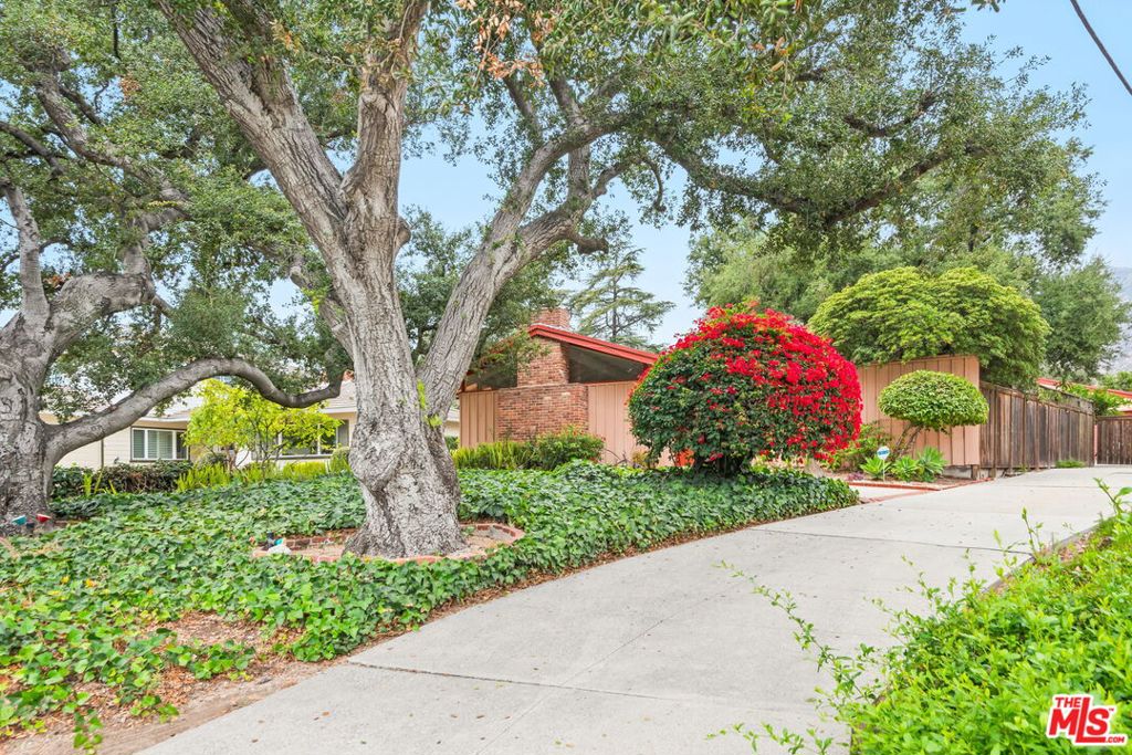 1641 Morada Place