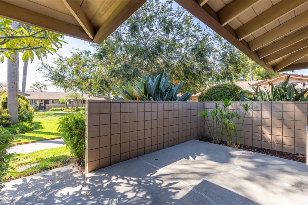 Coco Palms - Residential