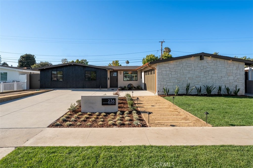 236 Wake Forest, Costa Mesa CA 92626 - Photo 70