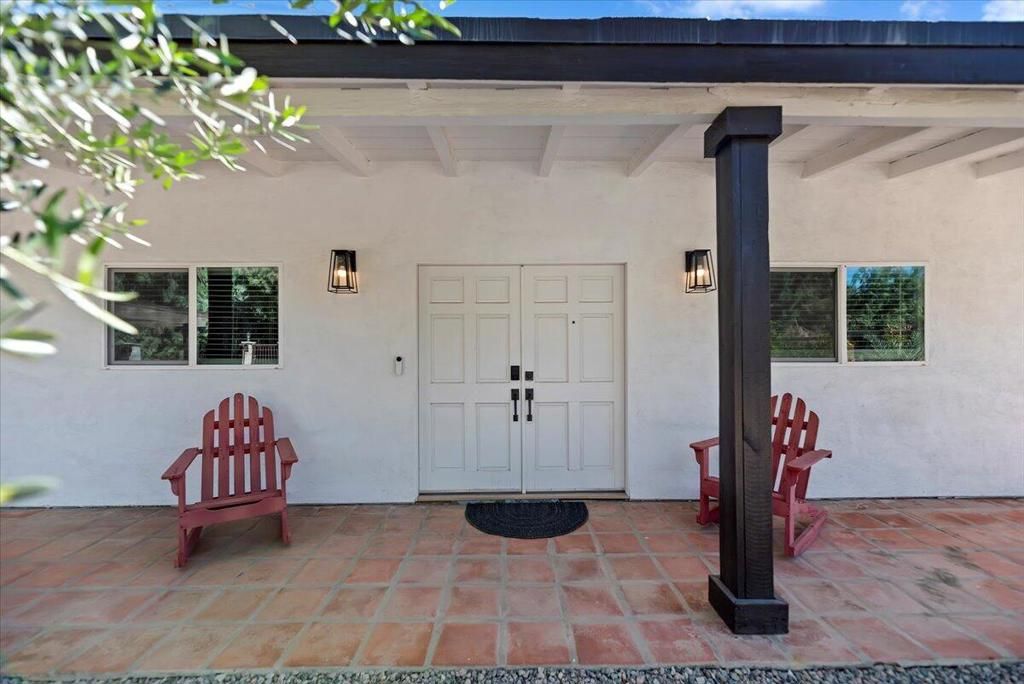 Photo of 32300 Shadow Mountain Lane, Thousand Palms, CA 92276 (MLS # 219137503DA)