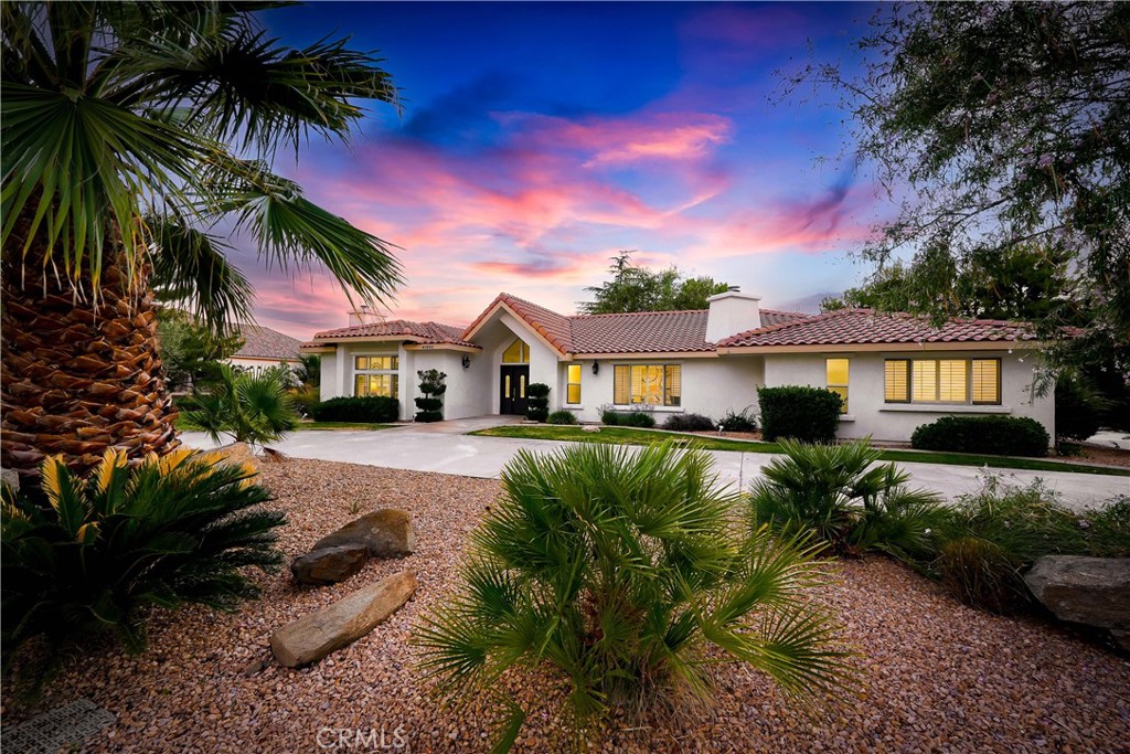 41901 Calle Clarita