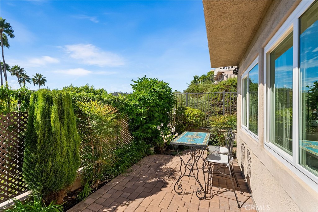 Le St. Tropez (LST) - Residential