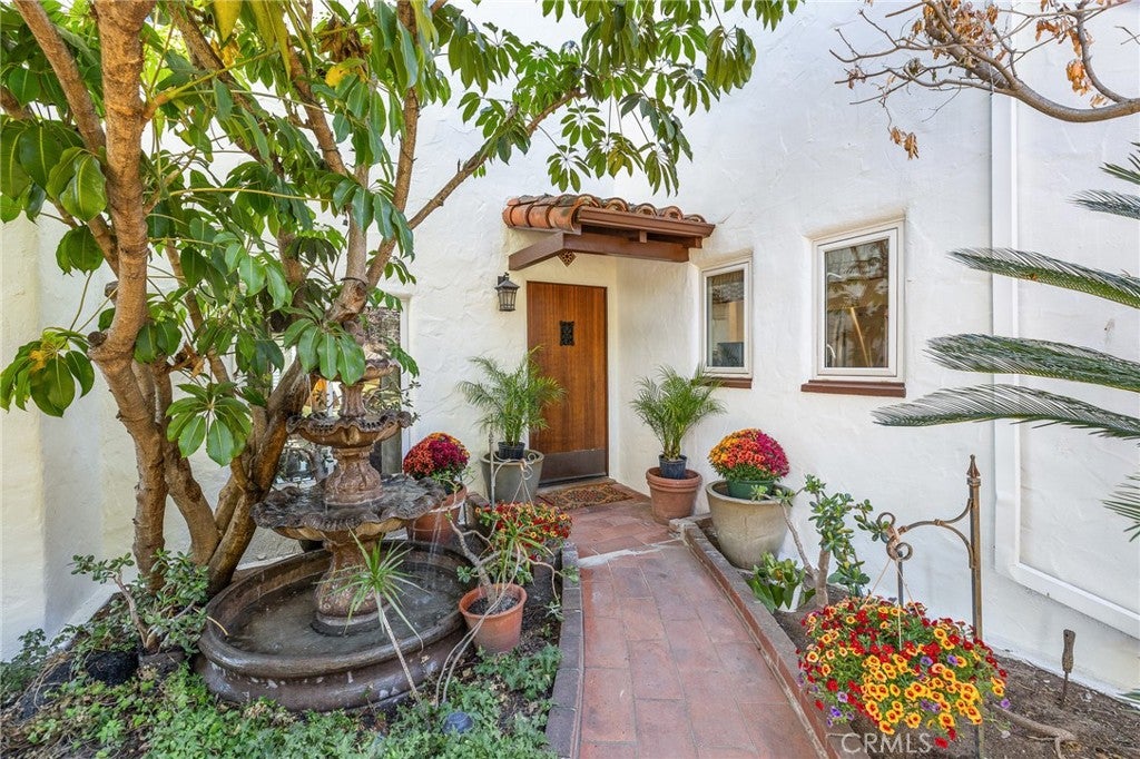 3076 Turnbull Canyon
