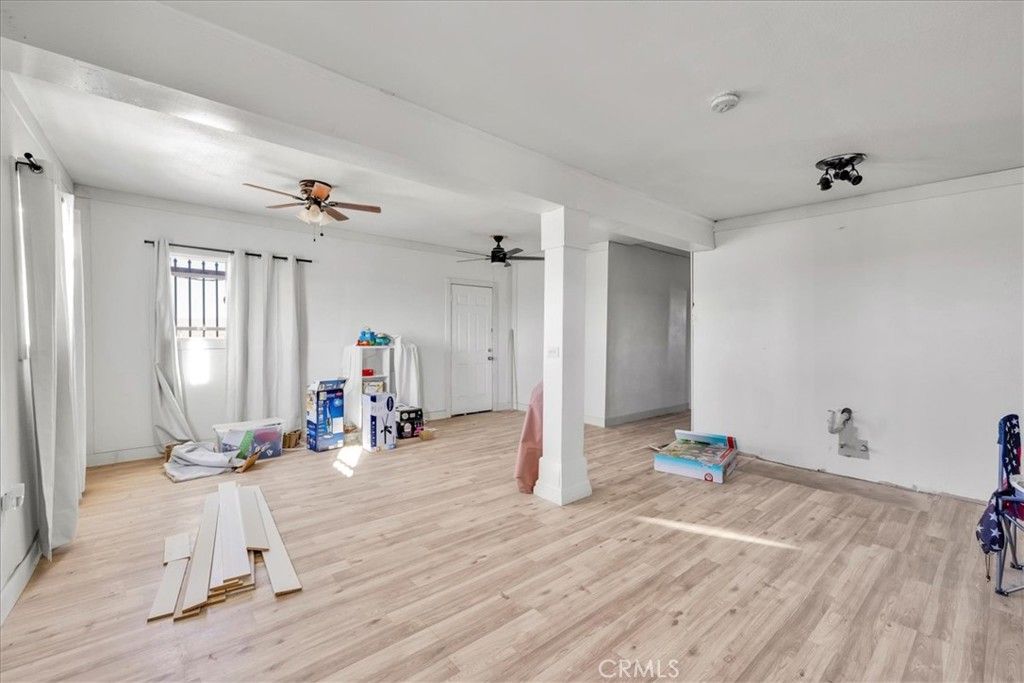 Photo of 5048 Godwin Rd, 29 Palms, CA 92277 (MLS # JT25278404)