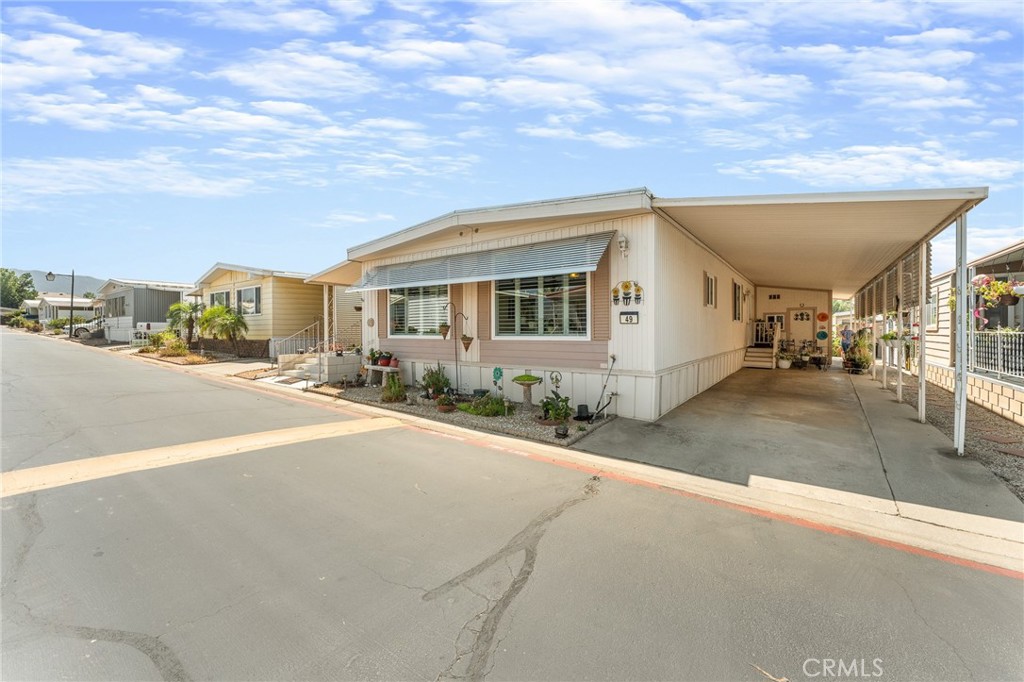 975 California Street 49
