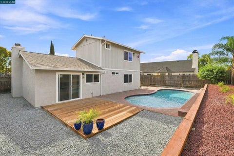 Photo of 5029 Teakwood Dr DR, Oakley, CA 94561 (MLS # 41145927)