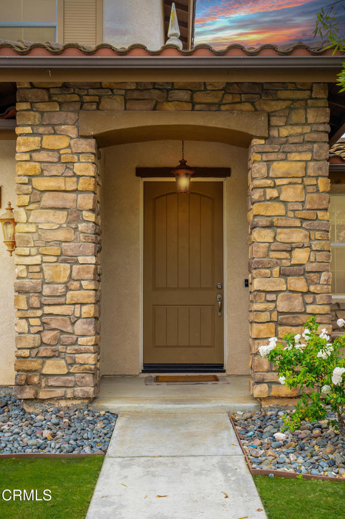 3752 Hedge Lane