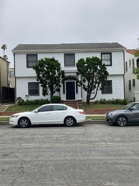 Photo of 204 Belmont AVE, Long Beach, CA 90803 (MLS # PW26200792)