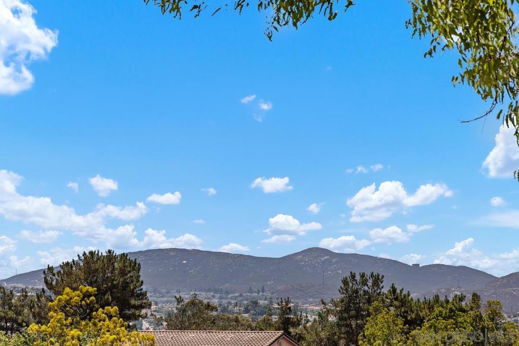 18557 Caminito Pasadero 389