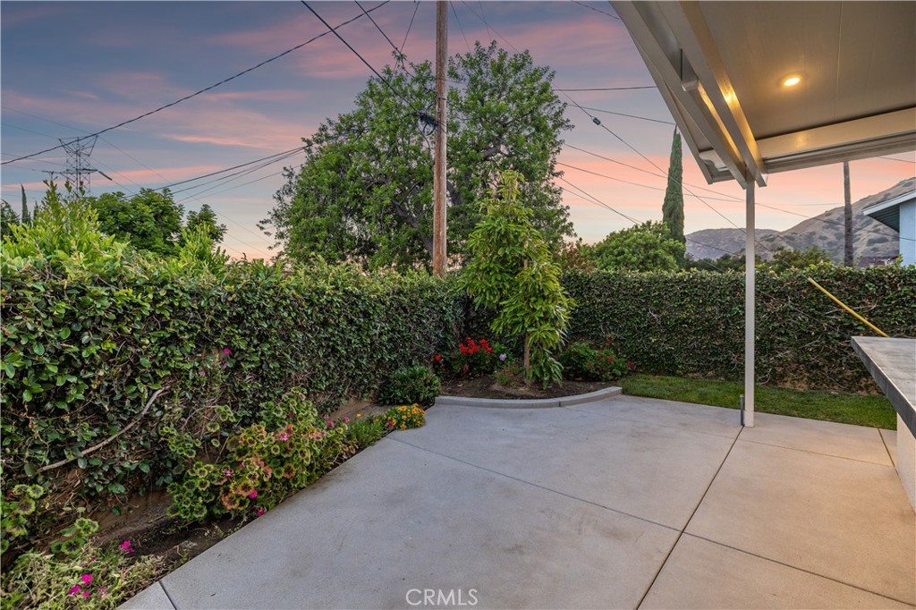 La Verne, California, 91750, United States, 4 Bedrooms Bedrooms, ,2 BathroomsBathrooms,Residential,Active,2051993