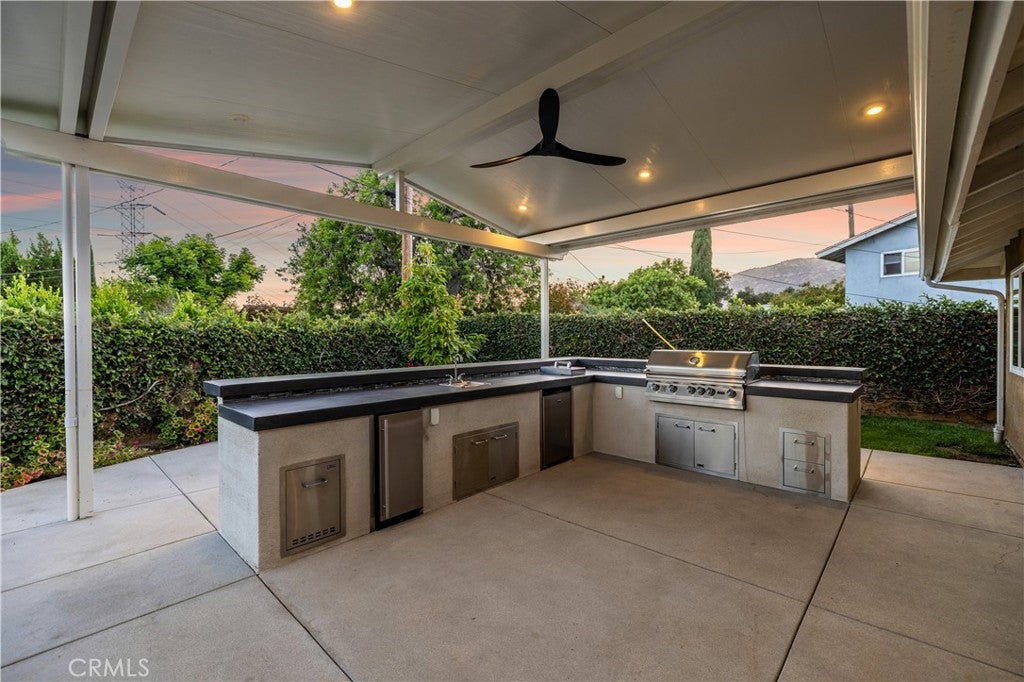La Verne, California, 91750, United States, 4 Bedrooms Bedrooms, ,2 BathroomsBathrooms,Residential,Active,2051993
