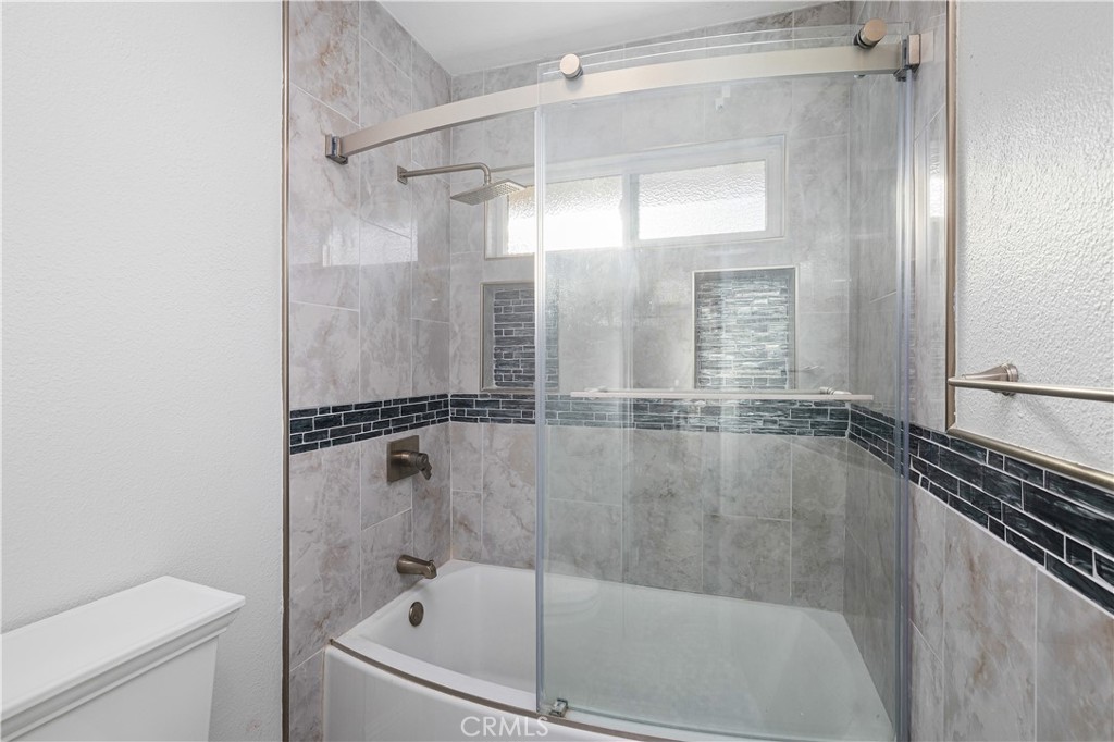 La Verne, California, 91750, United States, 4 Bedrooms Bedrooms, ,2 BathroomsBathrooms,Residential,Active,2051993