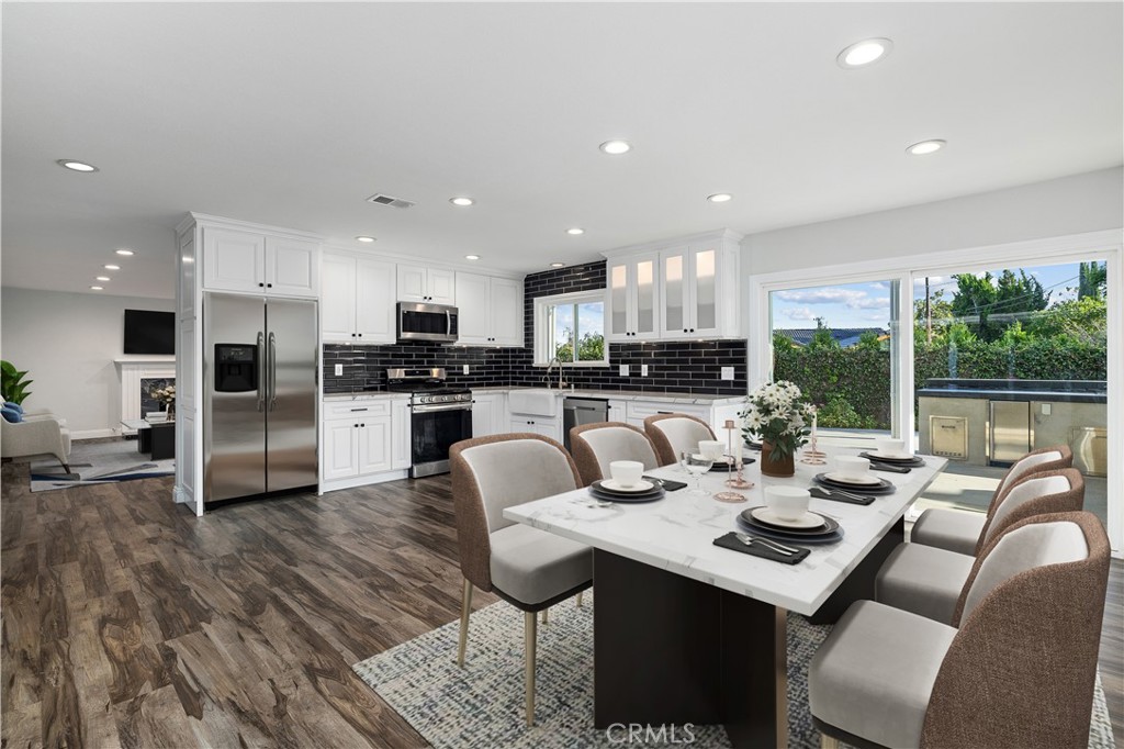 La Verne, California, 91750, United States, 4 Bedrooms Bedrooms, ,2 BathroomsBathrooms,Residential,Active,2051993