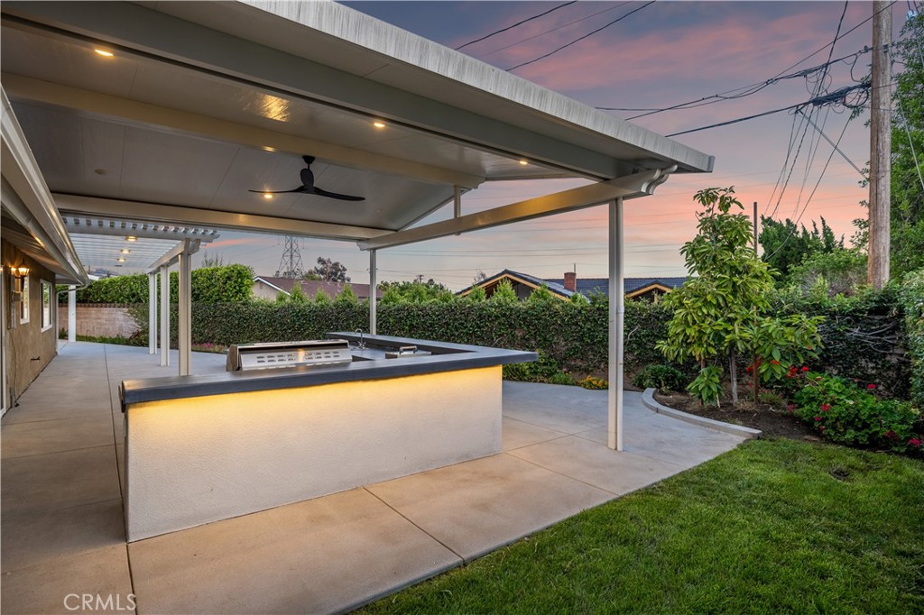 La Verne, California, 91750, United States, 4 Bedrooms Bedrooms, ,2 BathroomsBathrooms,Residential,Active,2051993