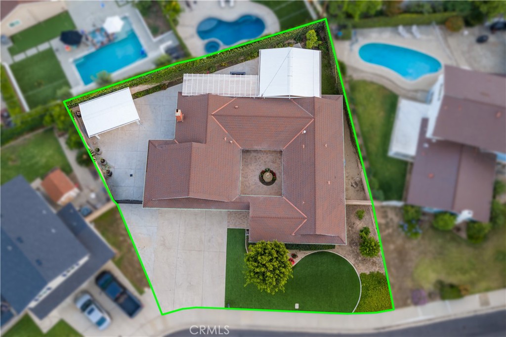 La Verne, California, 91750, United States, 4 Bedrooms Bedrooms, ,2 BathroomsBathrooms,Residential,Active,2051993