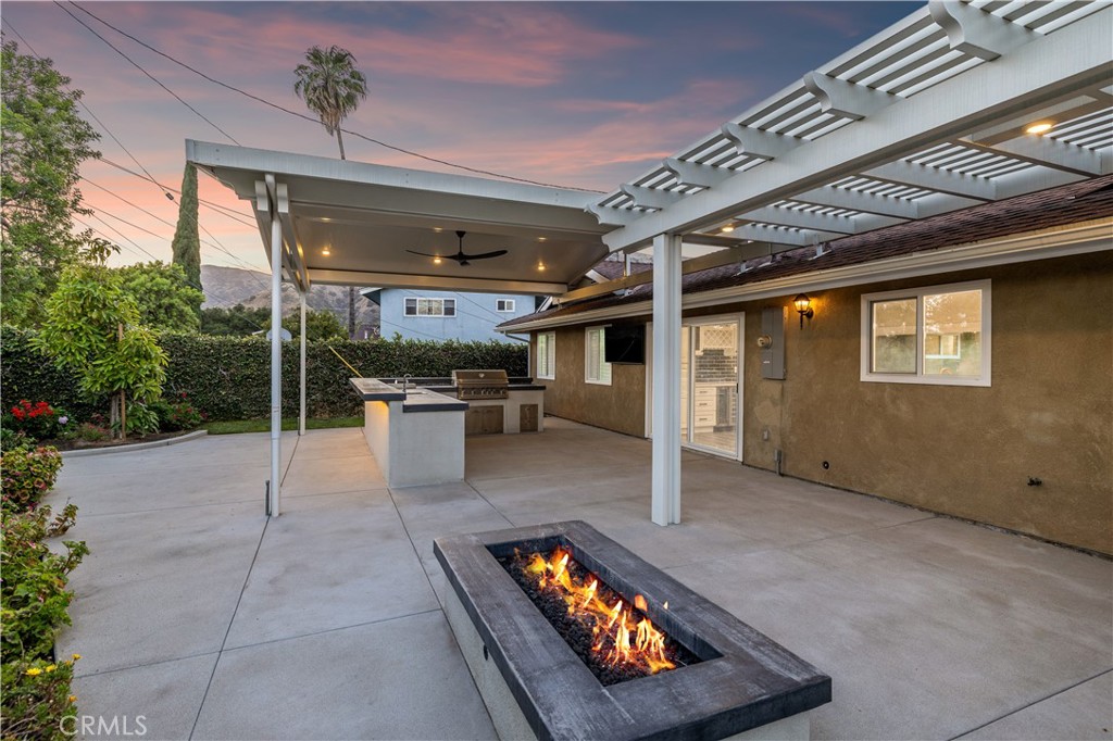 La Verne, California, 91750, United States, 4 Bedrooms Bedrooms, ,2 BathroomsBathrooms,Residential,Active,2051993