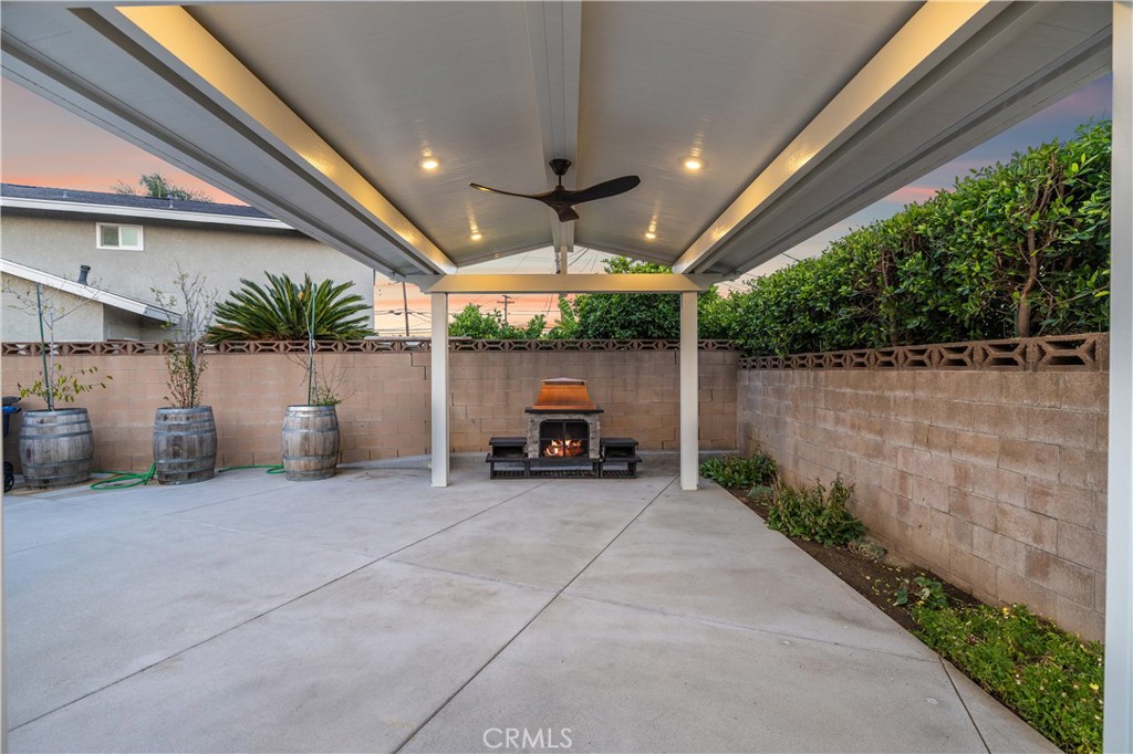 La Verne, California, 91750, United States, 4 Bedrooms Bedrooms, ,2 BathroomsBathrooms,Residential,Active,2051993