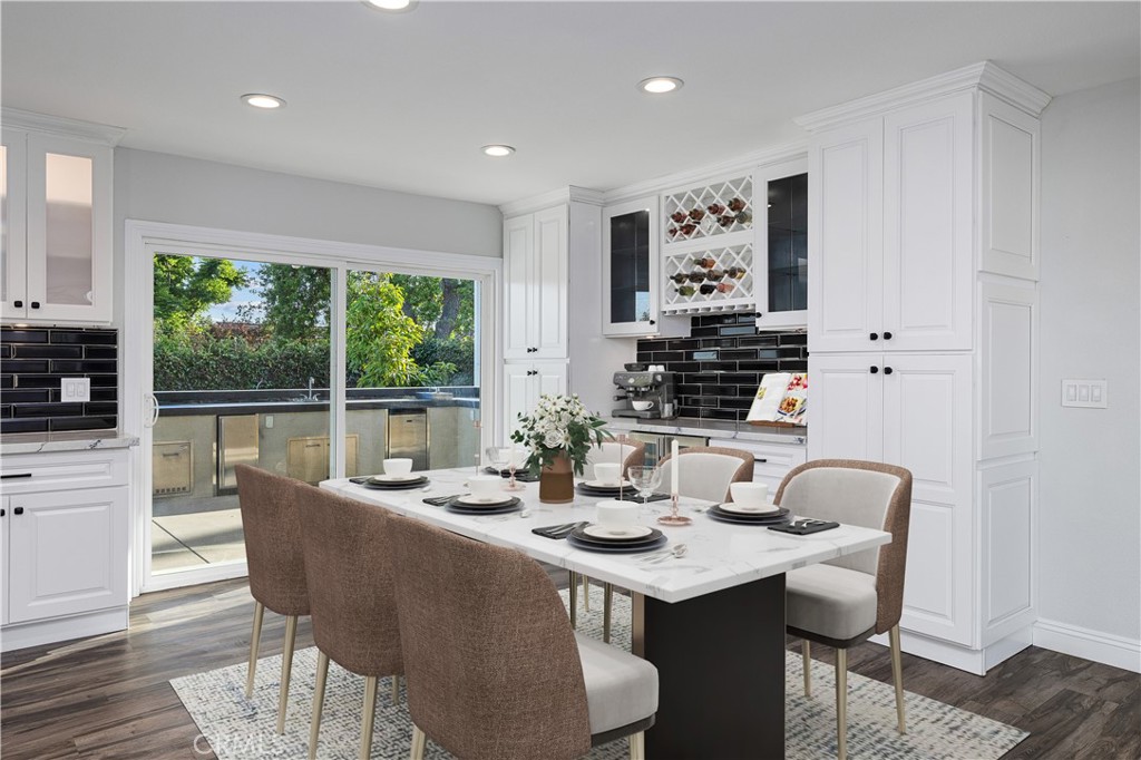 La Verne, California, 91750, United States, 4 Bedrooms Bedrooms, ,2 BathroomsBathrooms,Residential,Active,2051993